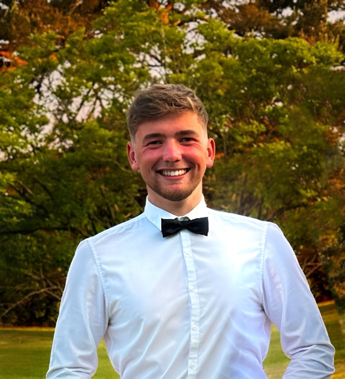 how george frost progressed from business administration apprentice to reactive supervisor
